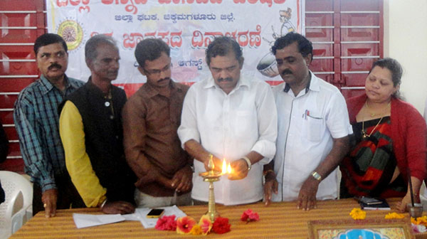 ಜನಪದರು ಪರಿಶುದ್ಧವಾದ ಜೀವನಾನುಭವ ಪಡೆದವರು: ಚಟ್ನಹಳ್ಳಿ ಮಹೇಶ್